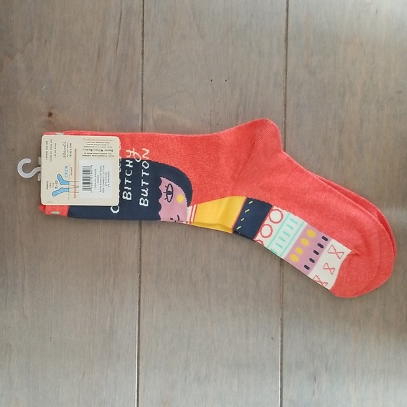 Cute as a B****y Button Crew Socks by Blue Q - Picture 8 of 12